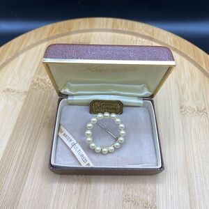 Antique Krementz 14K gold overlay 16 freshwater pearl brooch with original box